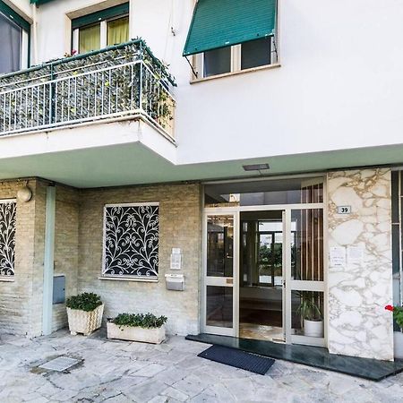 Grazioso Appartamentino A Due Passi Dalla Pista Ciclabile Con Giardino E Garage Sanremo Exterior foto